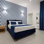 Hsuites Luxury 4*