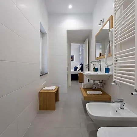 Hsuites Luxury 3*
